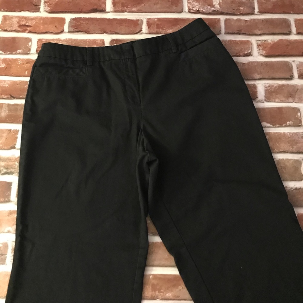 🐷 Flat Front Black Chino Pants - EUC - Size 12P